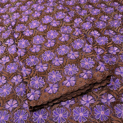 Tissu Brodé avec Foulard Couleur Violet Marron 5 yards